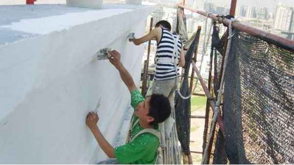 易高好膩子告訴您，秋季外墻膩子施工注意事項，干貨！